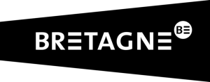 logo-bretagne-fondnoir-pour-envoi-partenaire-720×282-c-f